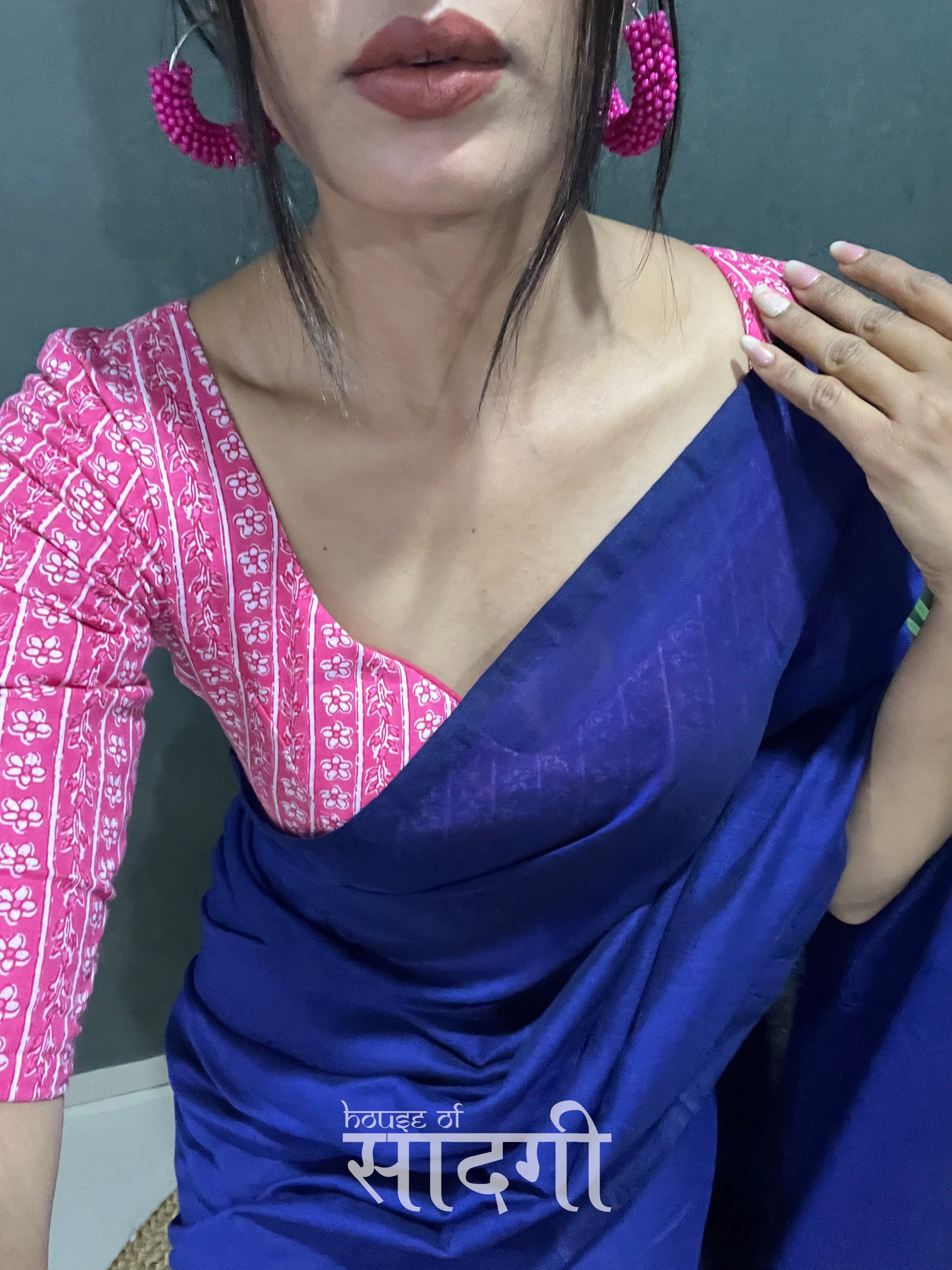 Royal Blue Handloom Cotton Saree With Pink Flower Printed Blouse