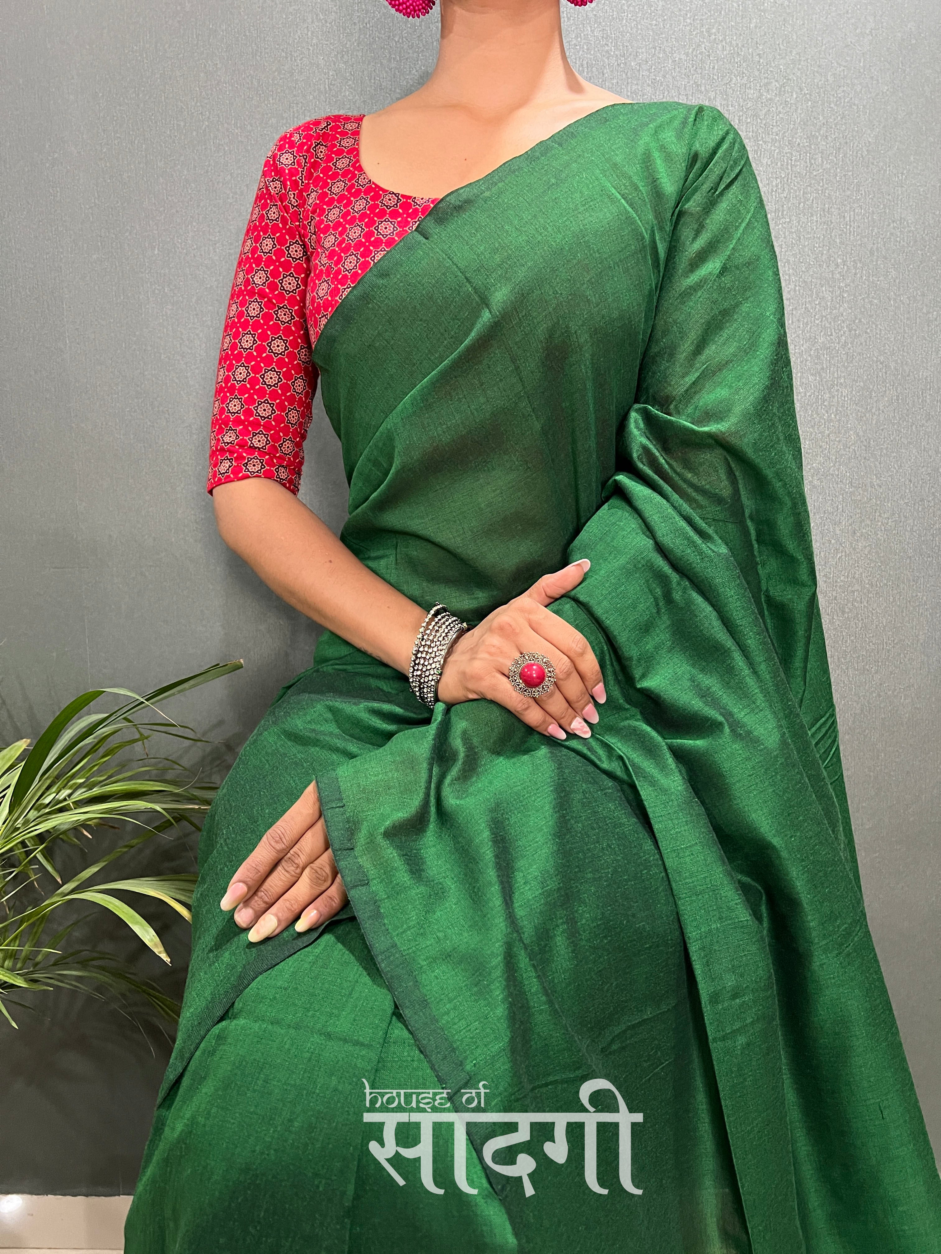 Green Handloom Cotton Saree With Red Printed Blouse