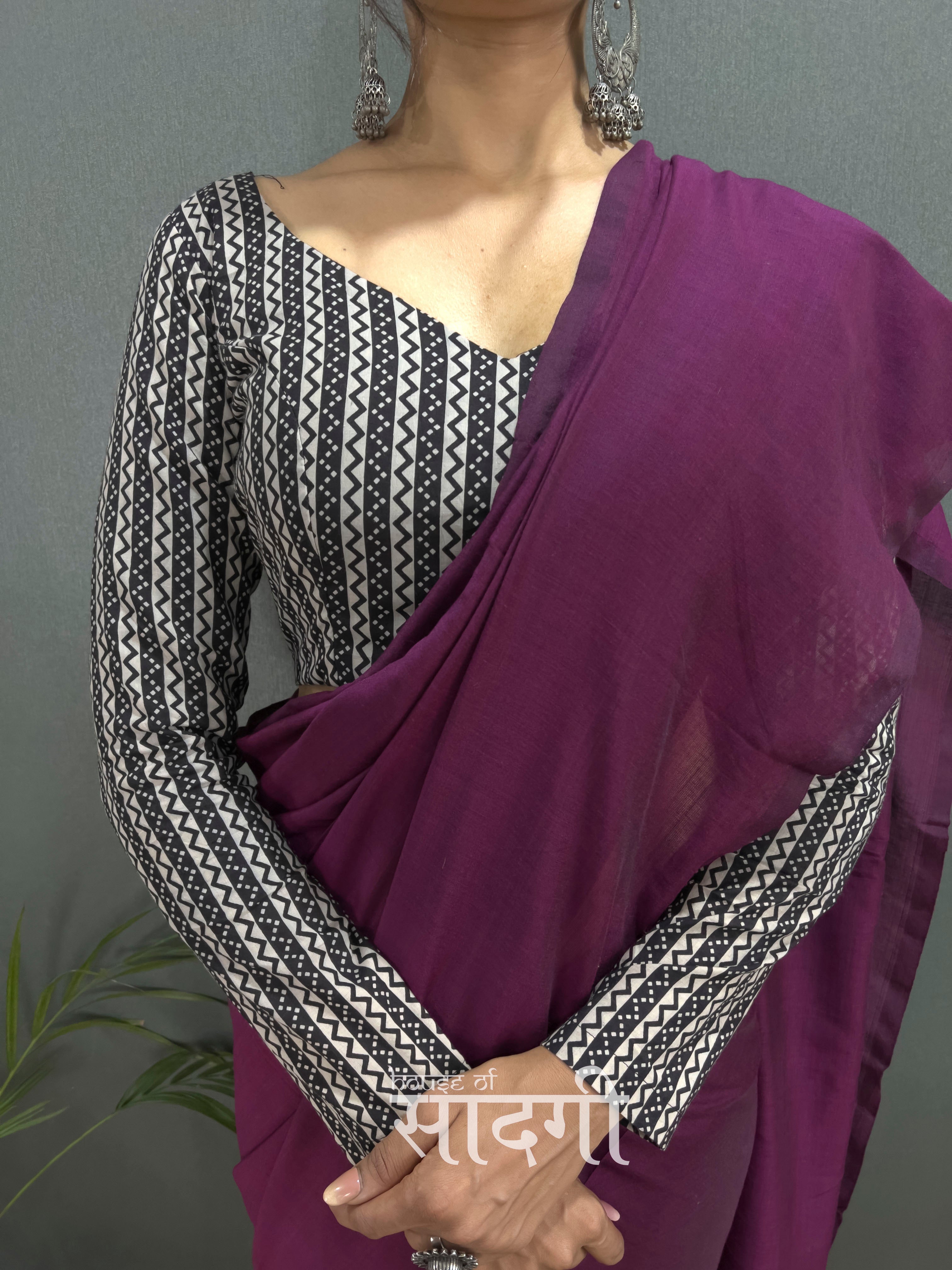 Magenta Handloom Cotton Saree With Black Printed Blouse