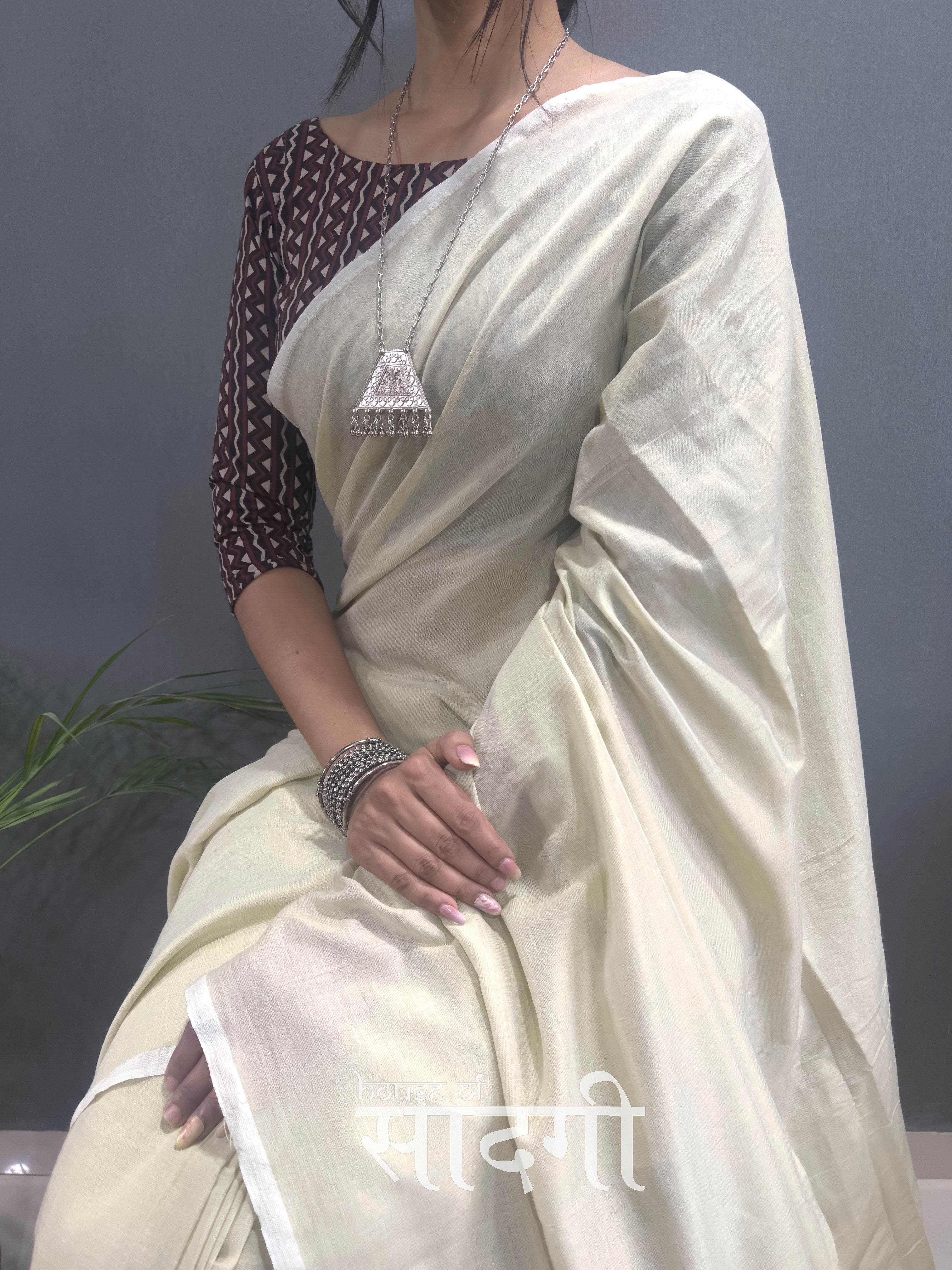 Honeydew Handloom Cotton Saree With Triangle Printed Blouse