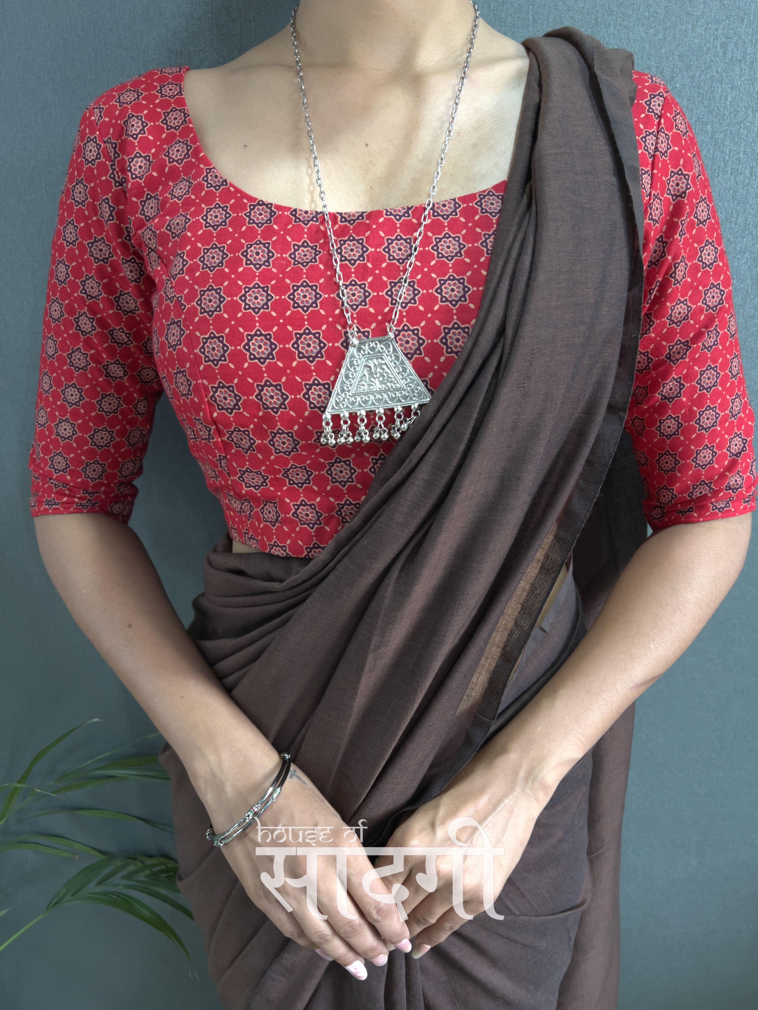 Brown Handloom Cotton Saree With Red Printed Blouse