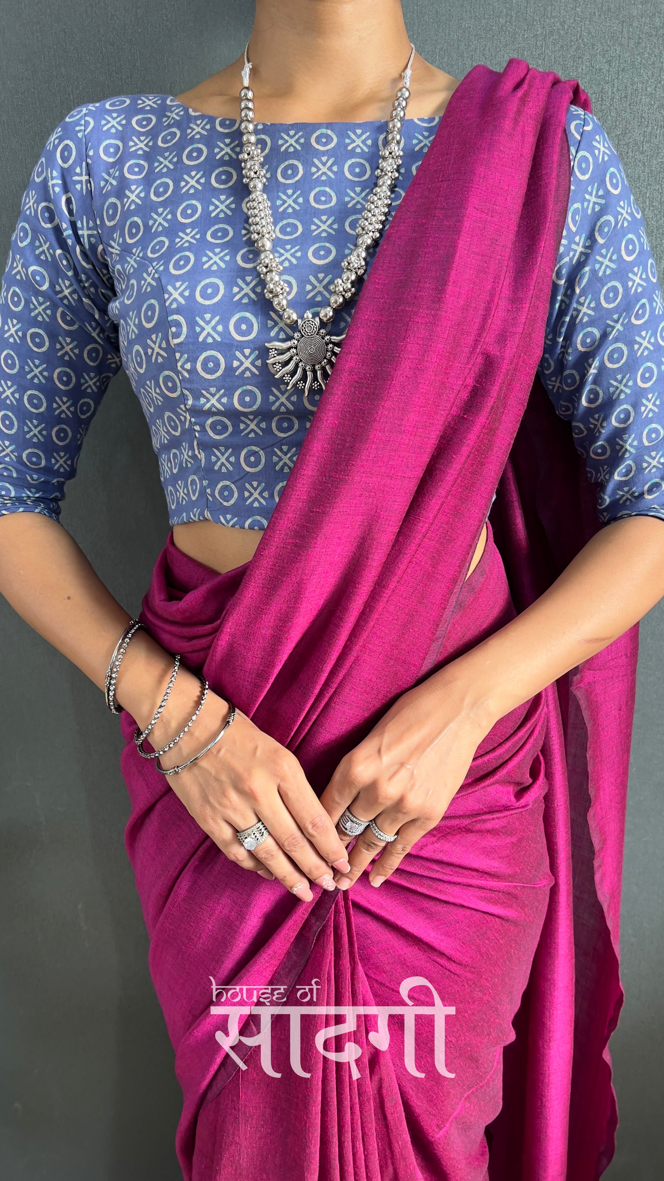 Light Wine Handloom Cotton Saree With Blue Printed Blouse