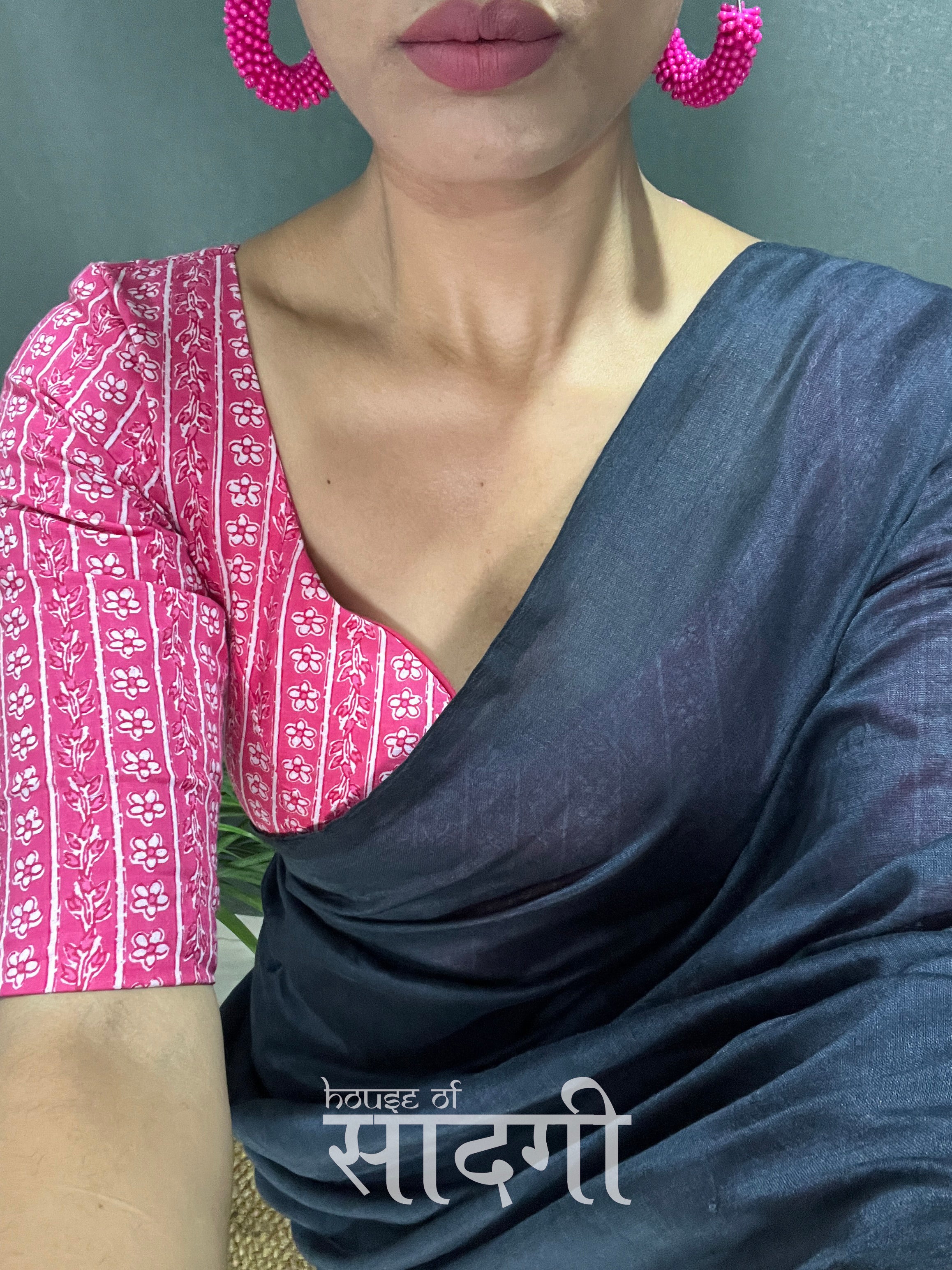 Black Handloom Cotton Saree With Pink  Printed Blouse