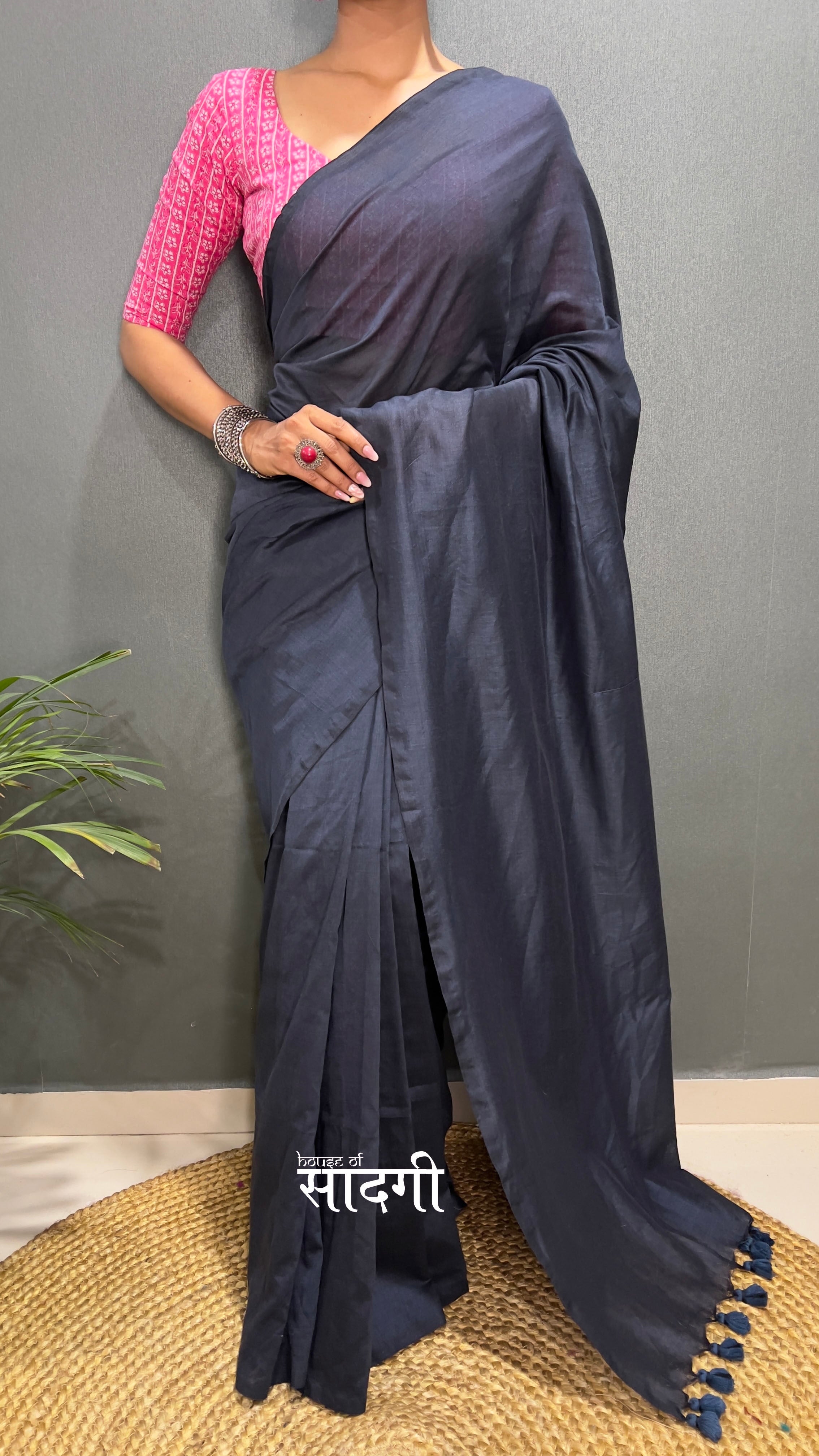 Black Handloom Cotton Saree With Pink  Printed Blouse