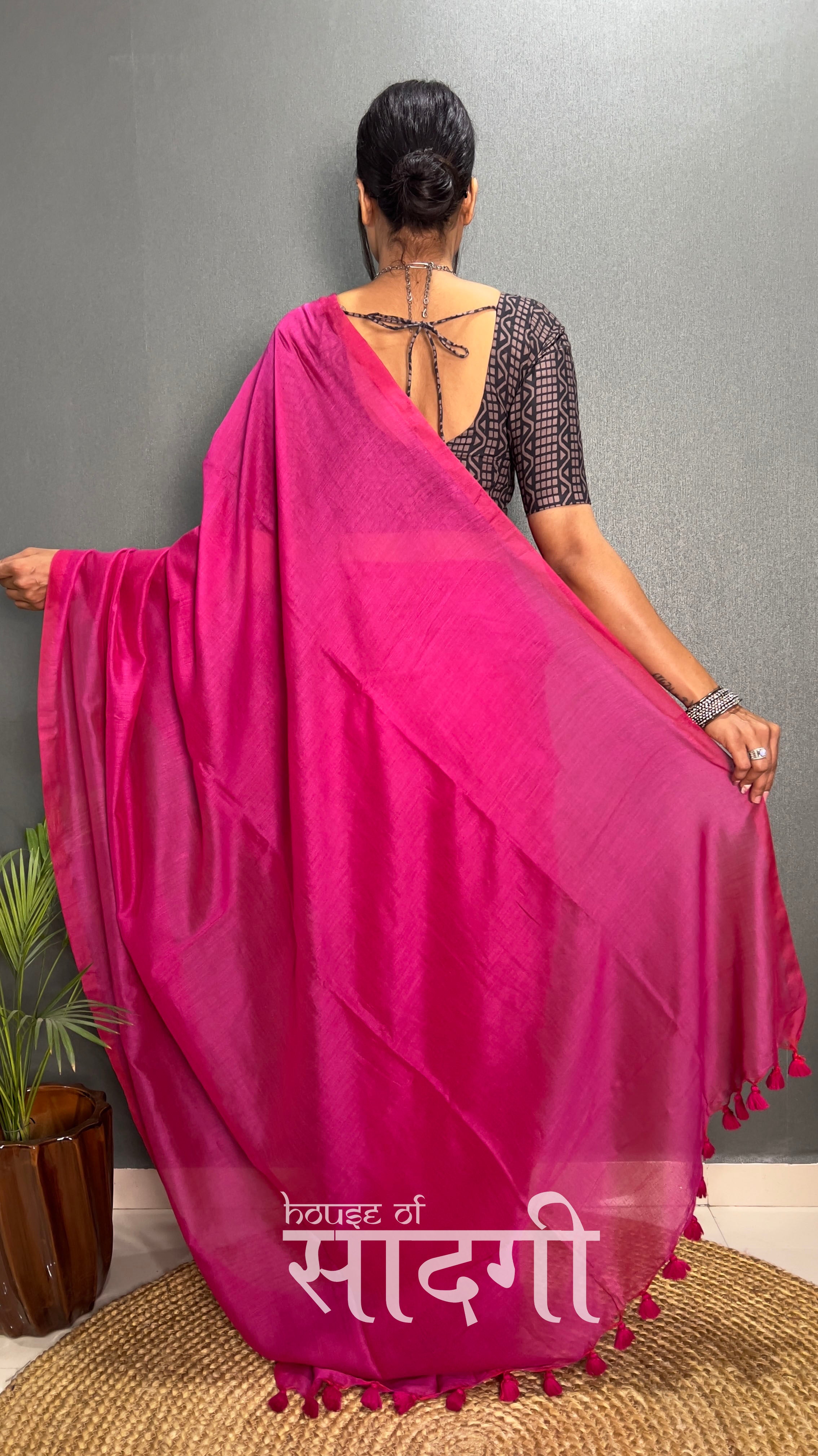 Pink  Handloom Cotton Saree With Black Printed Blouse