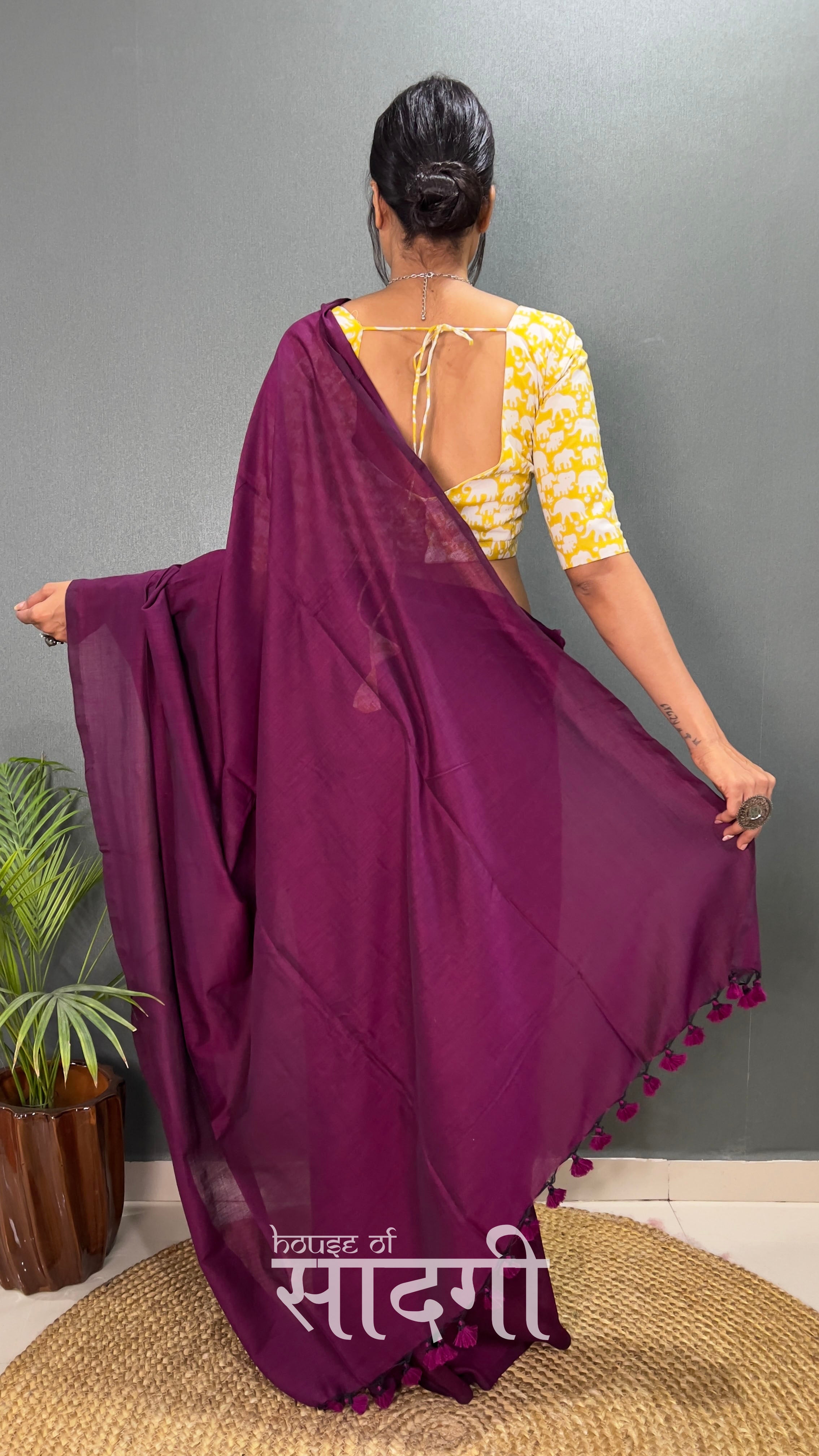 Magenta Handloom Cotton Saree With Yellow Elephant Printed Blouse