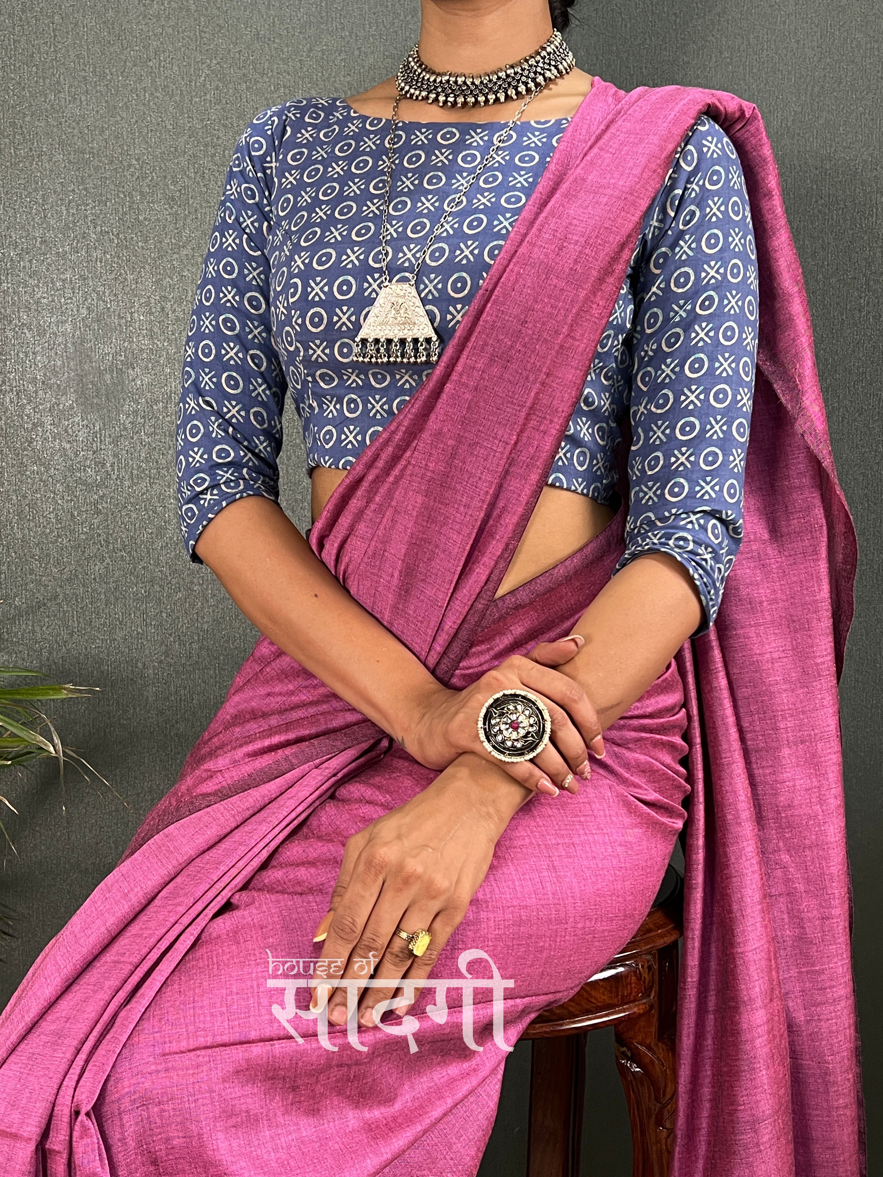 Lavender Handloom Cotton Saree With Blue Printed Blouse