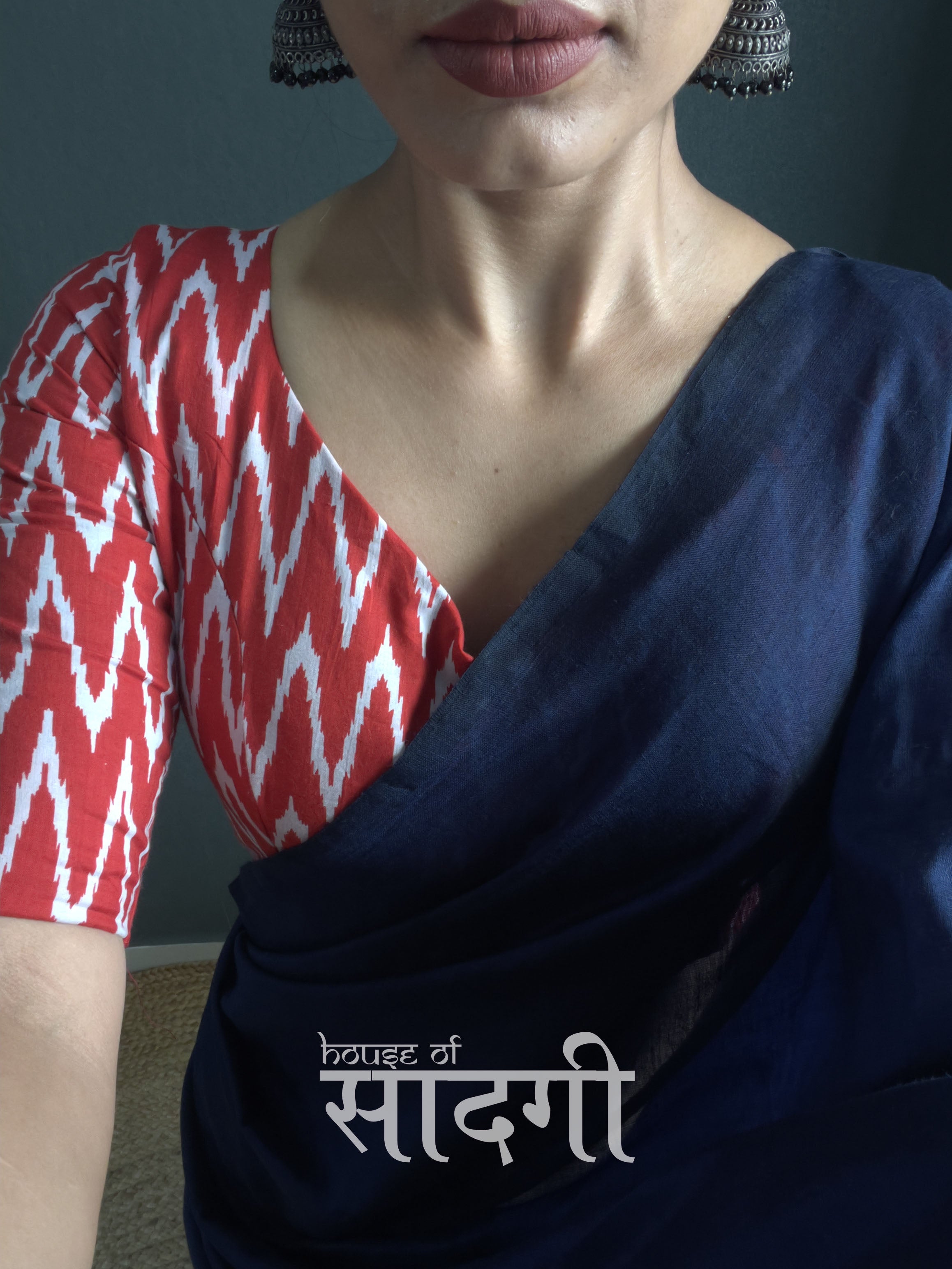 Navy Blue Handloom Cotton Saree With Zig Zag Printed Blouse