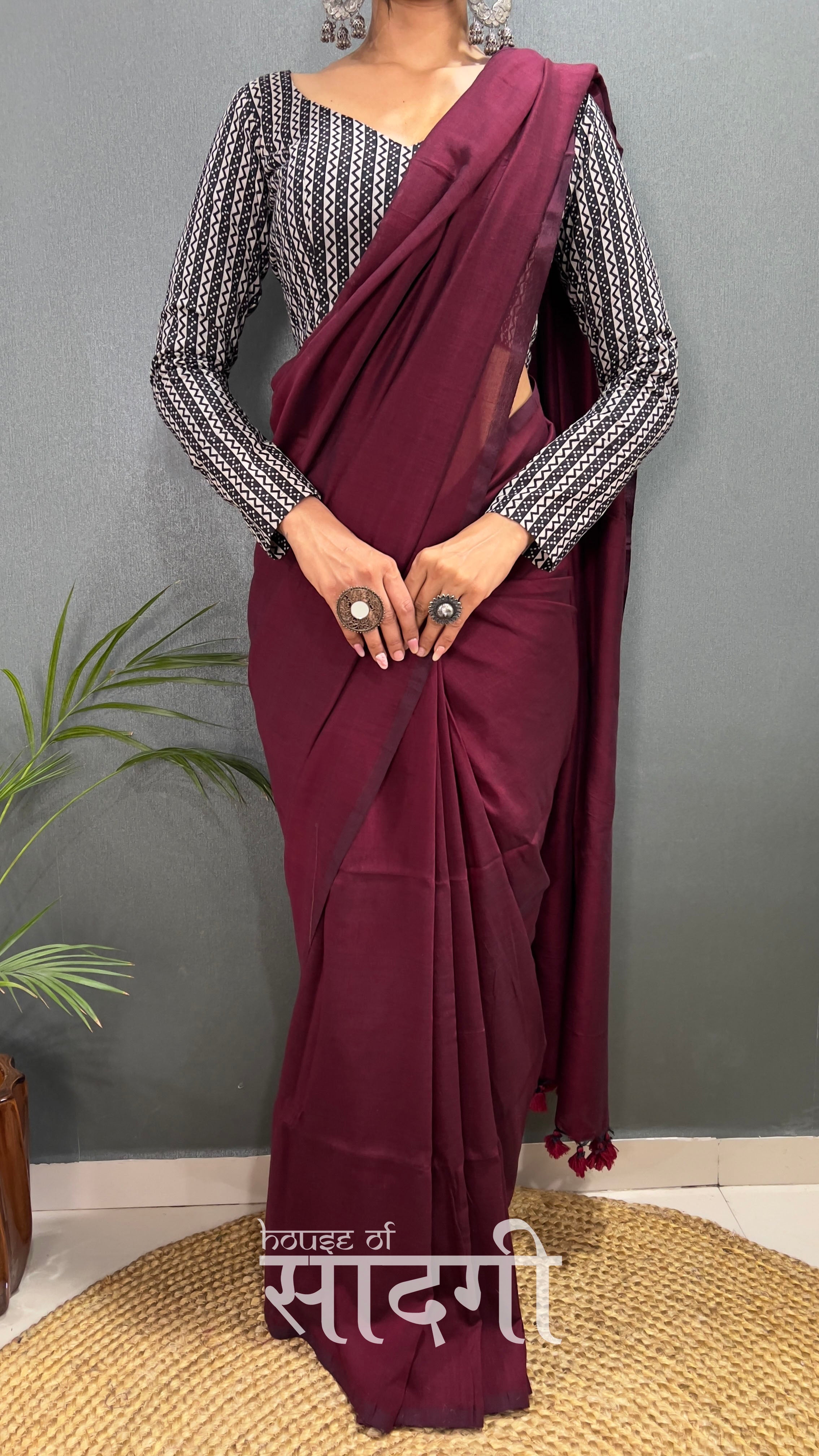 Dark Maroon Handloom Cotton Saree With Black Printed Blouse