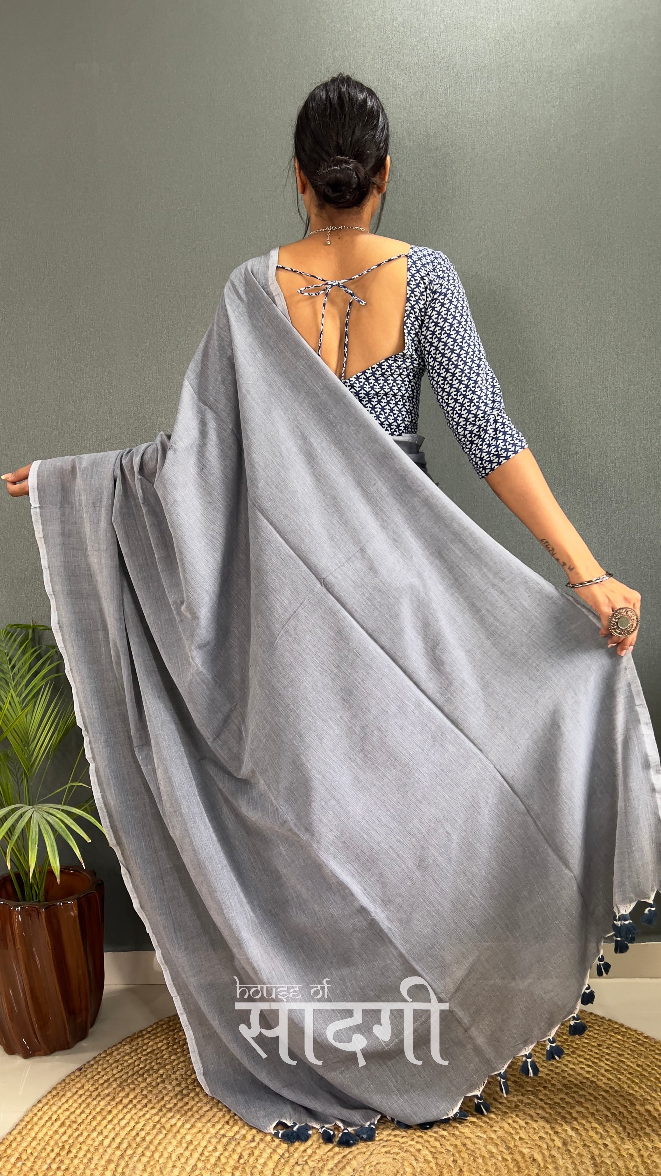 Grey Handloom Cotton Saree With Blue Printed Blouse