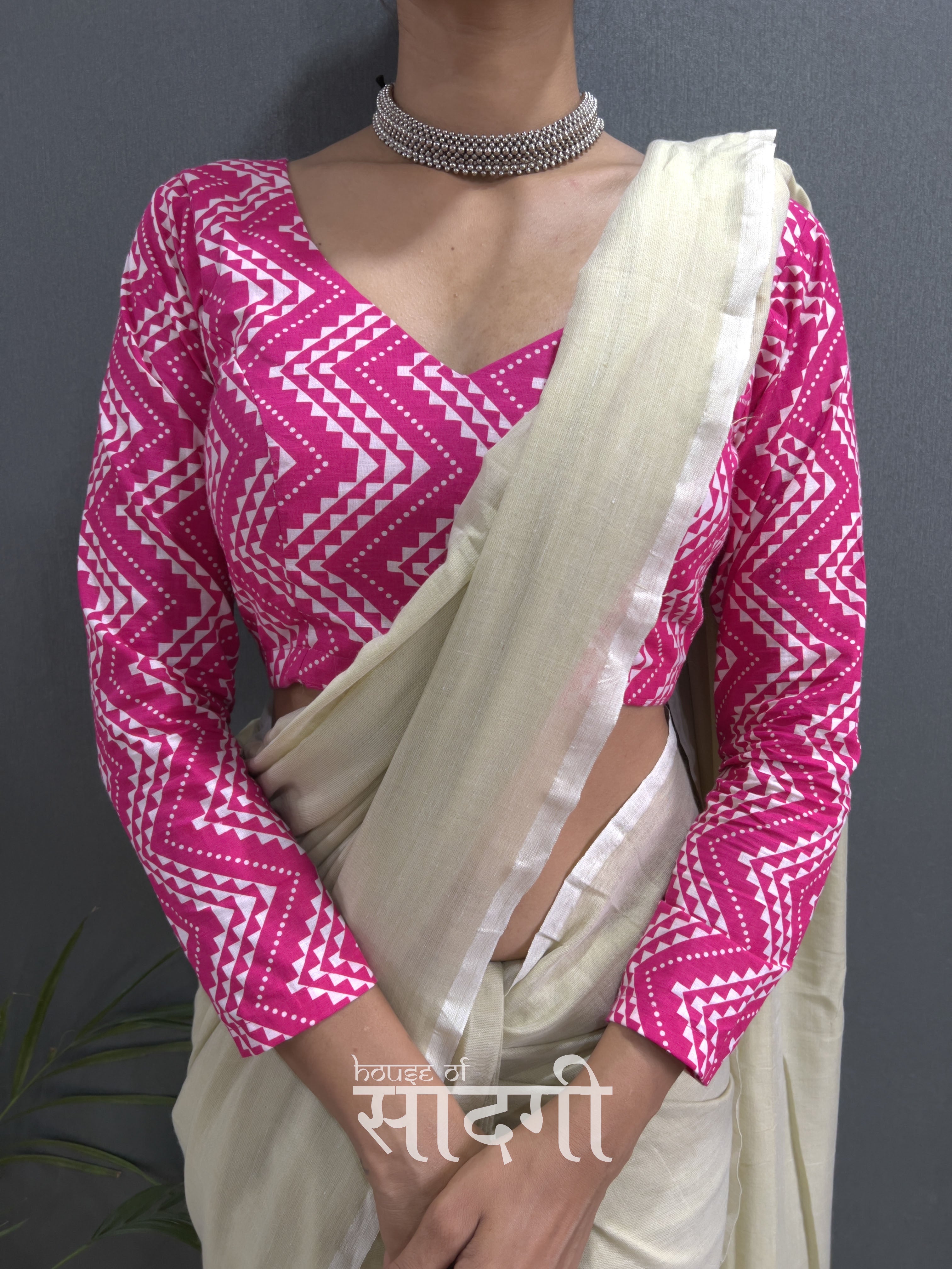 Honeydew Handloom Cotton Saree With Zig Zag Printed Blouse