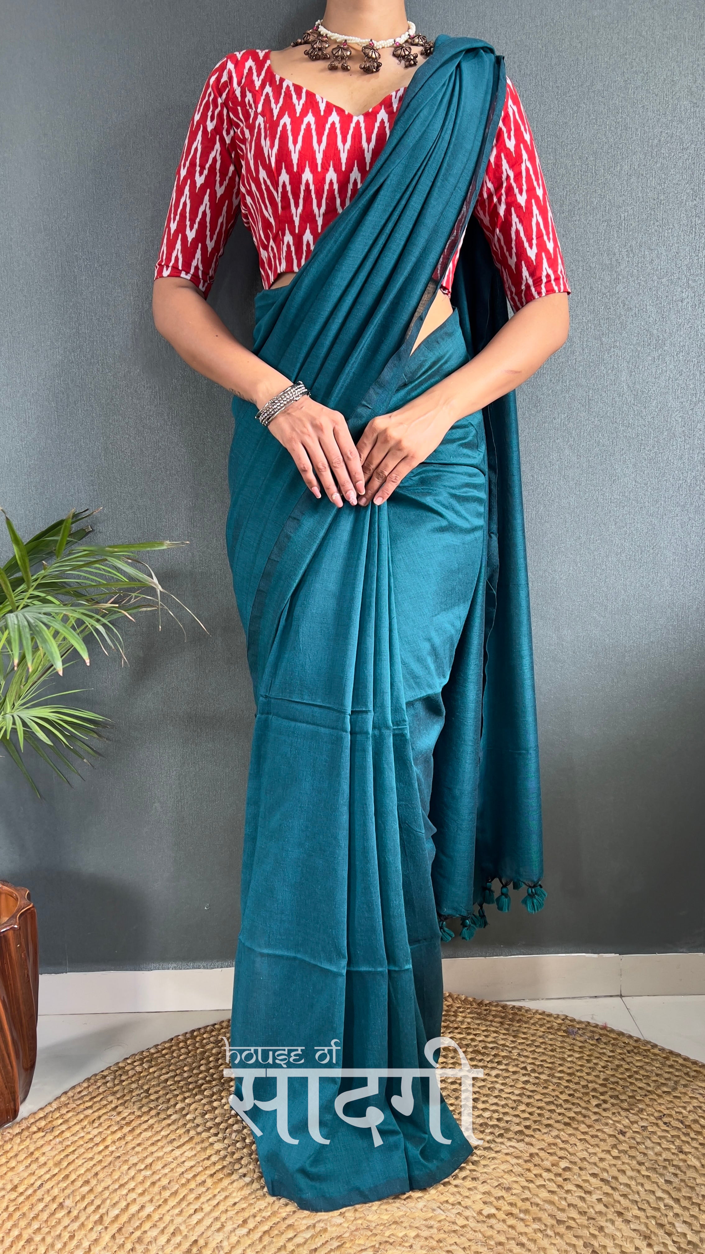 Rama Handloom Cotton Saree With Zig Zag Printed Blouse