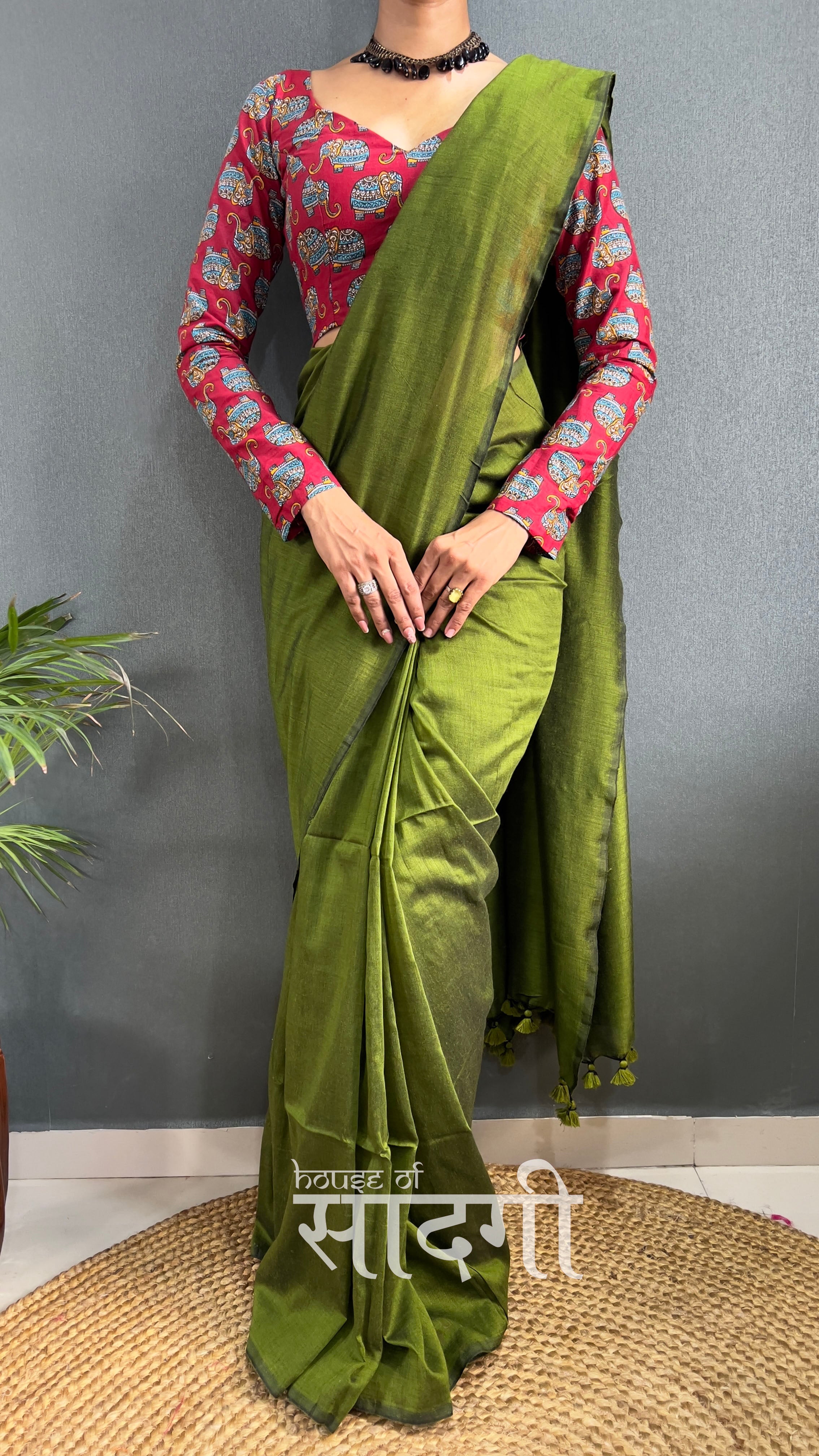 Mehndi Handloom Cotton Saree With Elephant Printed Blouse