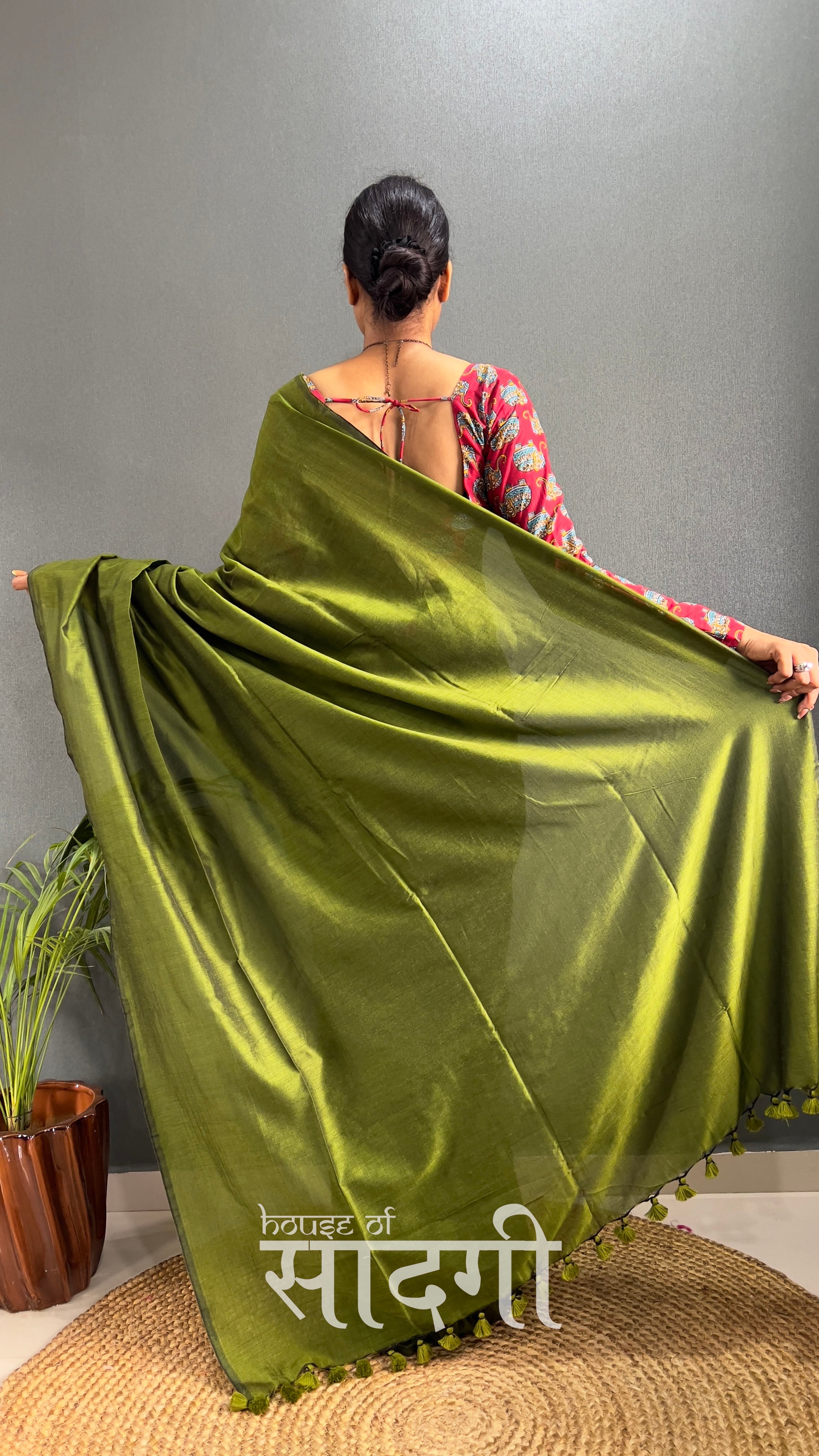 Mehndi Handloom Cotton Saree With Elephant Printed Blouse