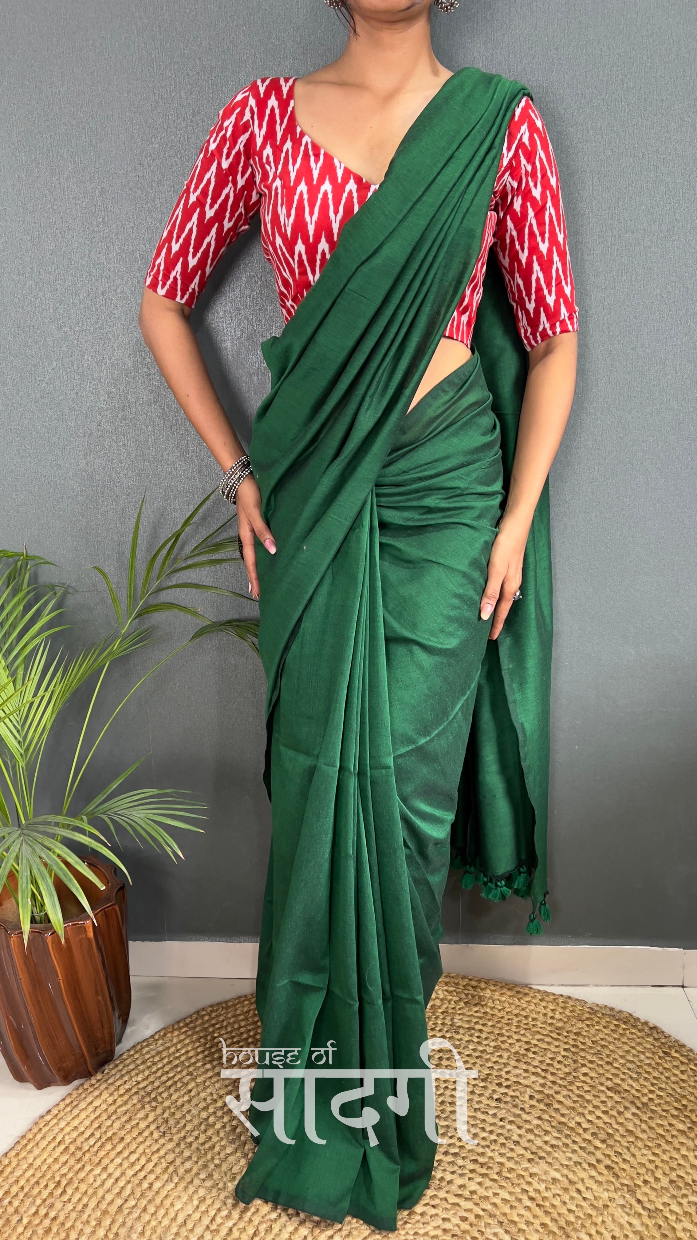 Green Handloom Cotton Saree With Zig Zag Printed Blouse