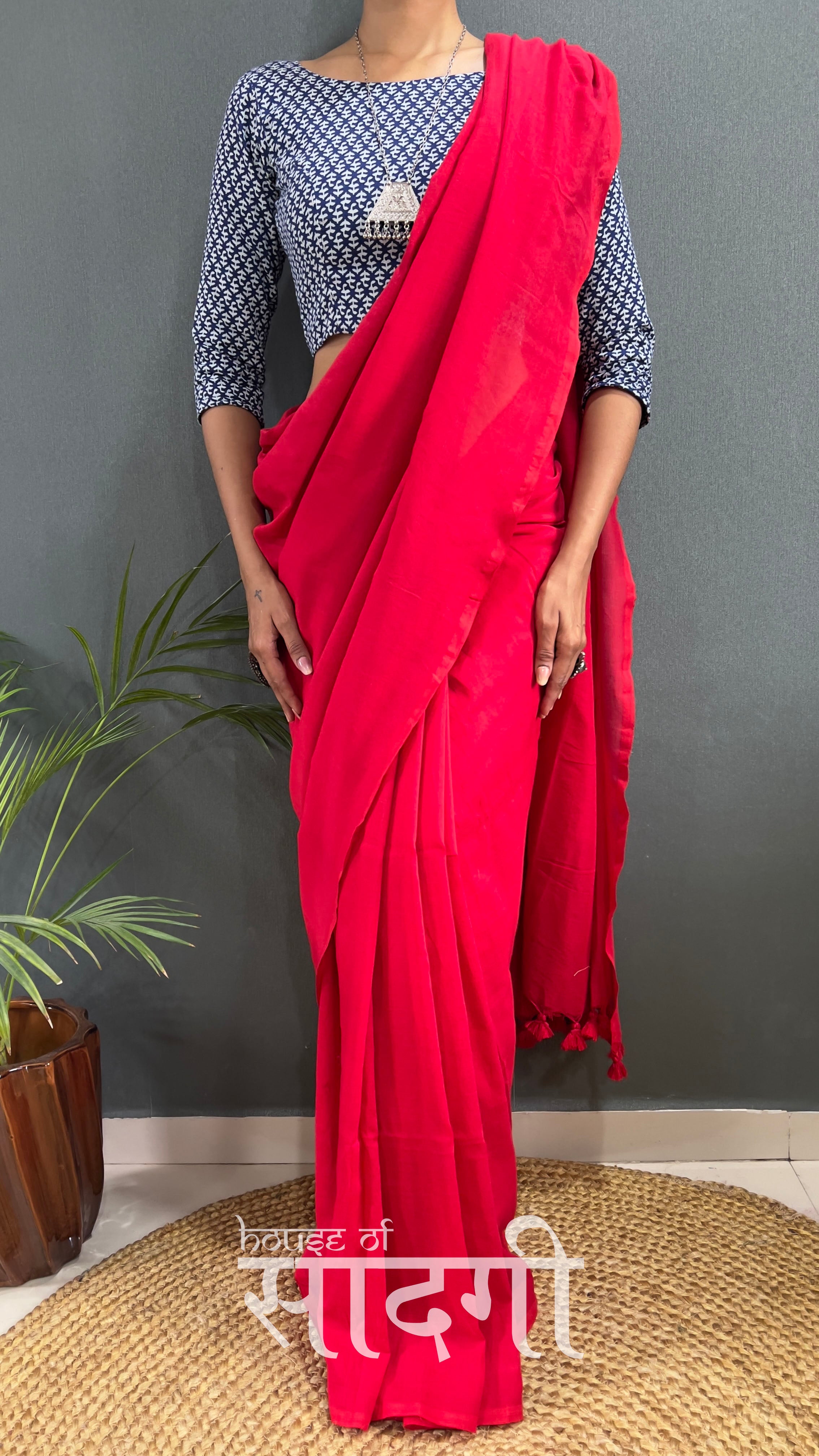 Red Handloom Cotton Saree With Blue Printed Blouse