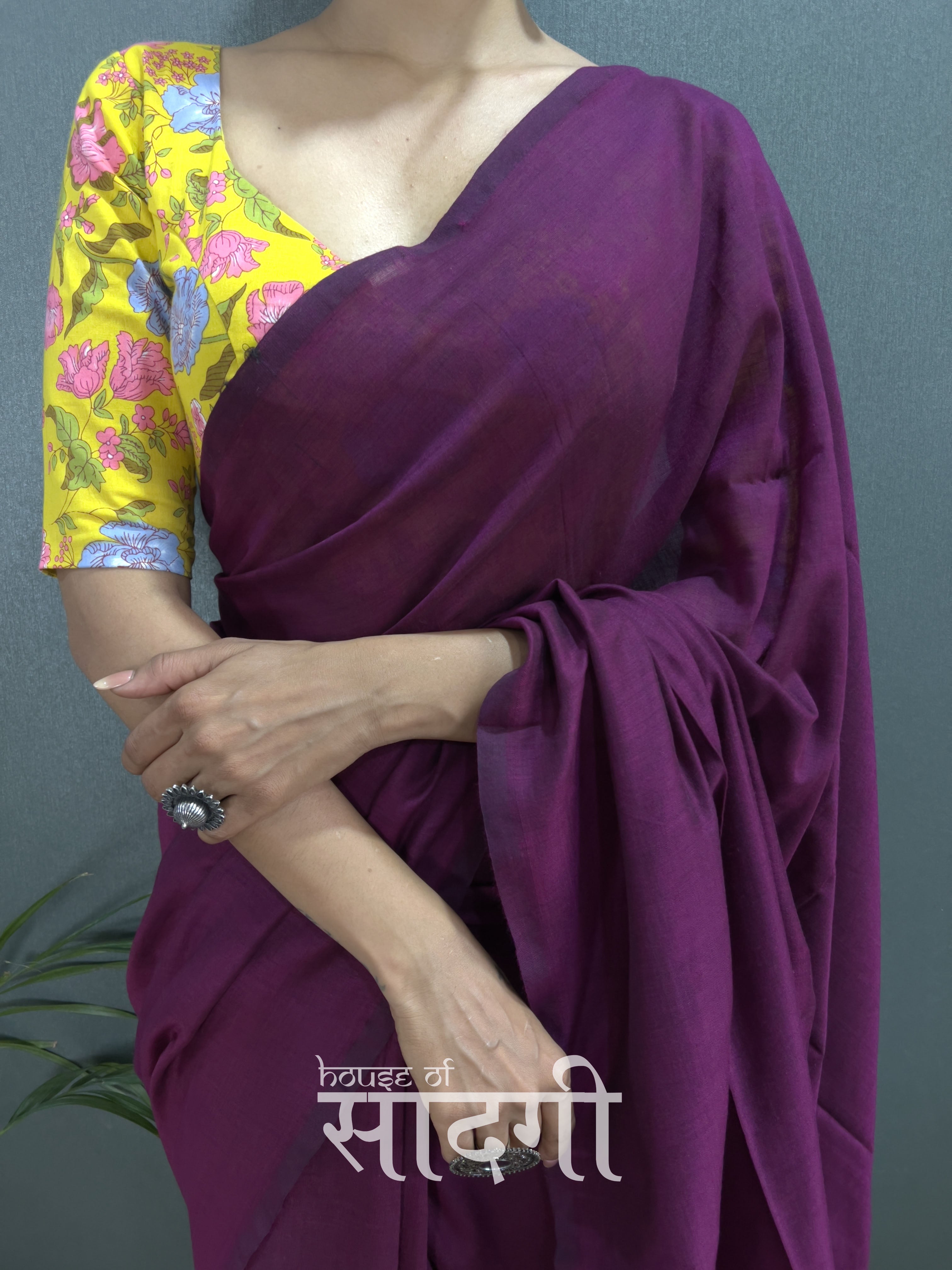 Wine Handloom Cotton Saree With Flower Printed Blouse