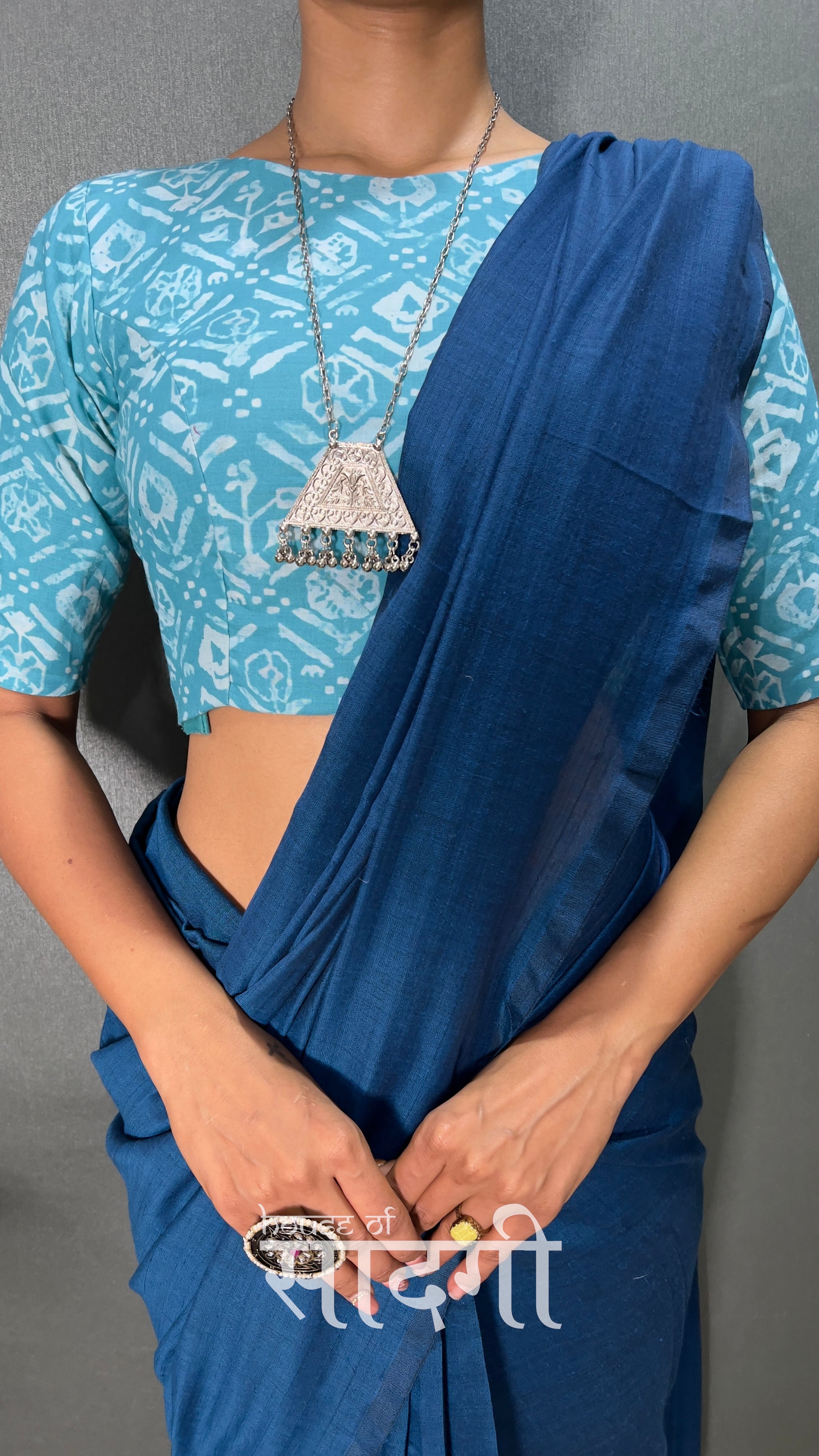 Firoji Handloom Cotton Saree With Sky Printed Blouse