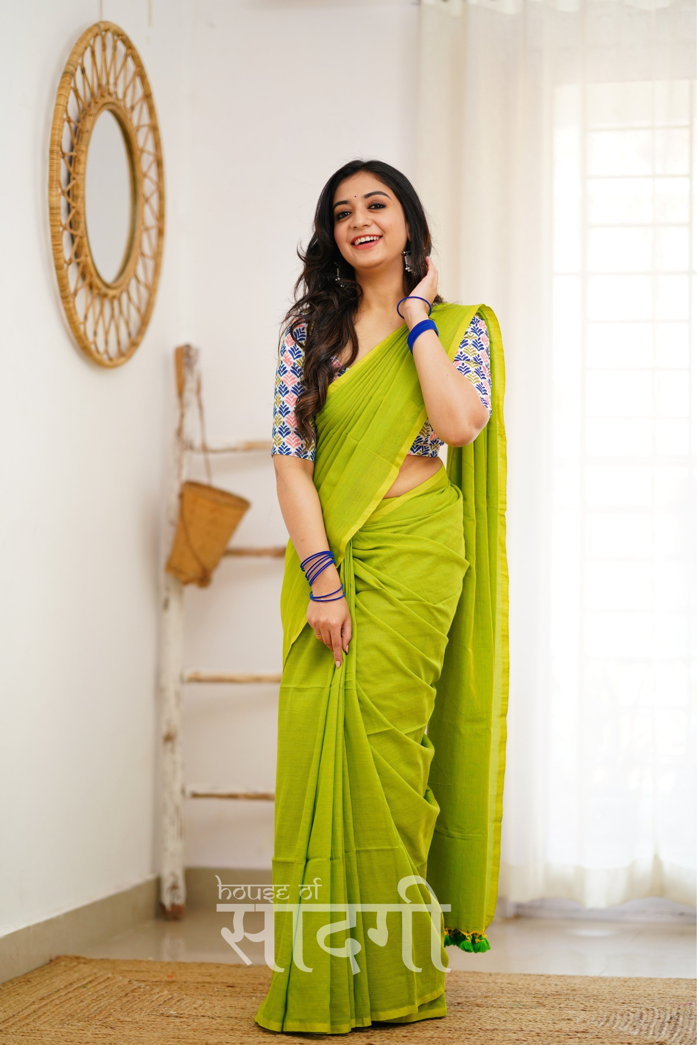 Parrot Green Handloom Khadi Cotton Saree With Multi Color Print Blouse