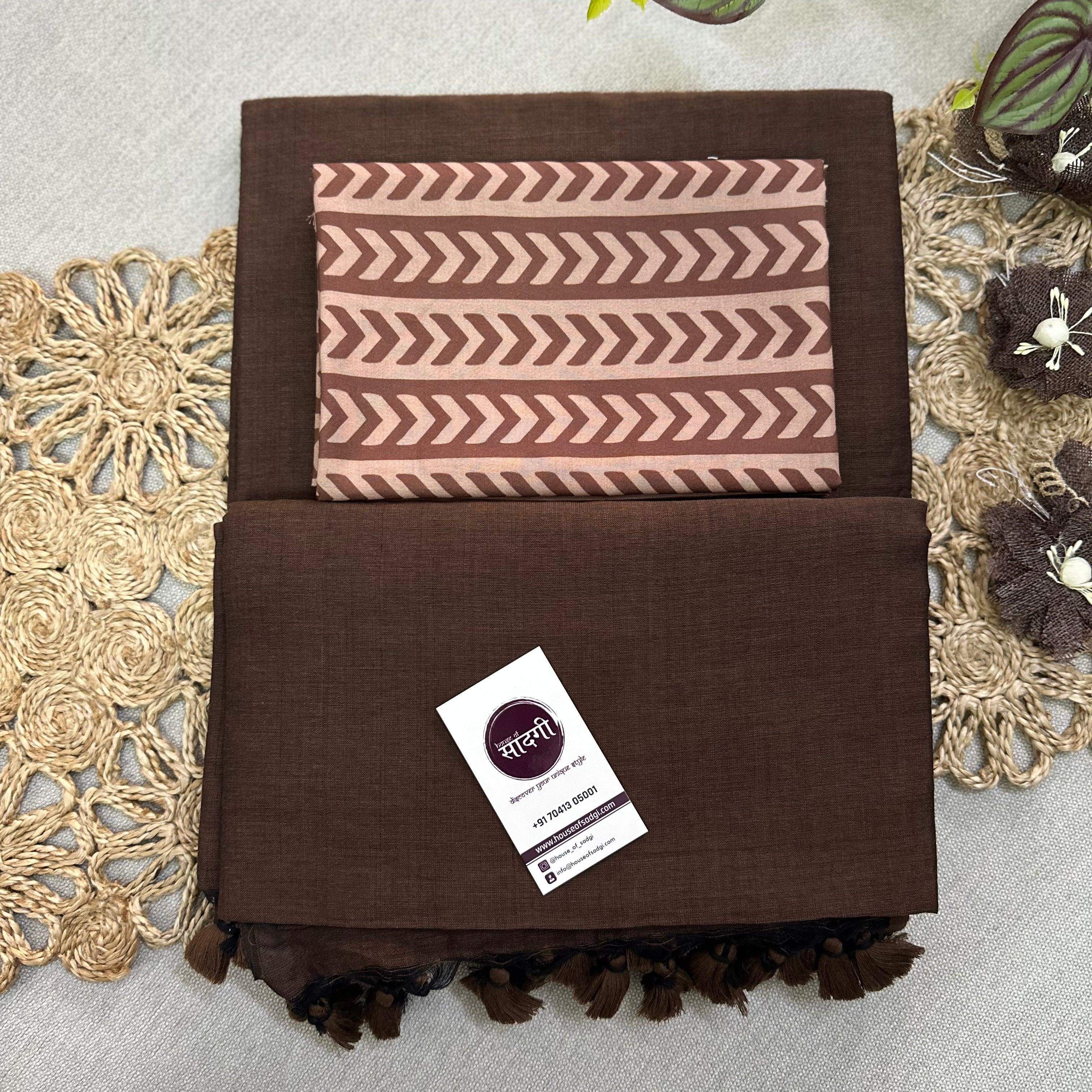 Brown Handloom Khadi Cotton Saree With Light Peach Printed Blouse - House Of Sadgi