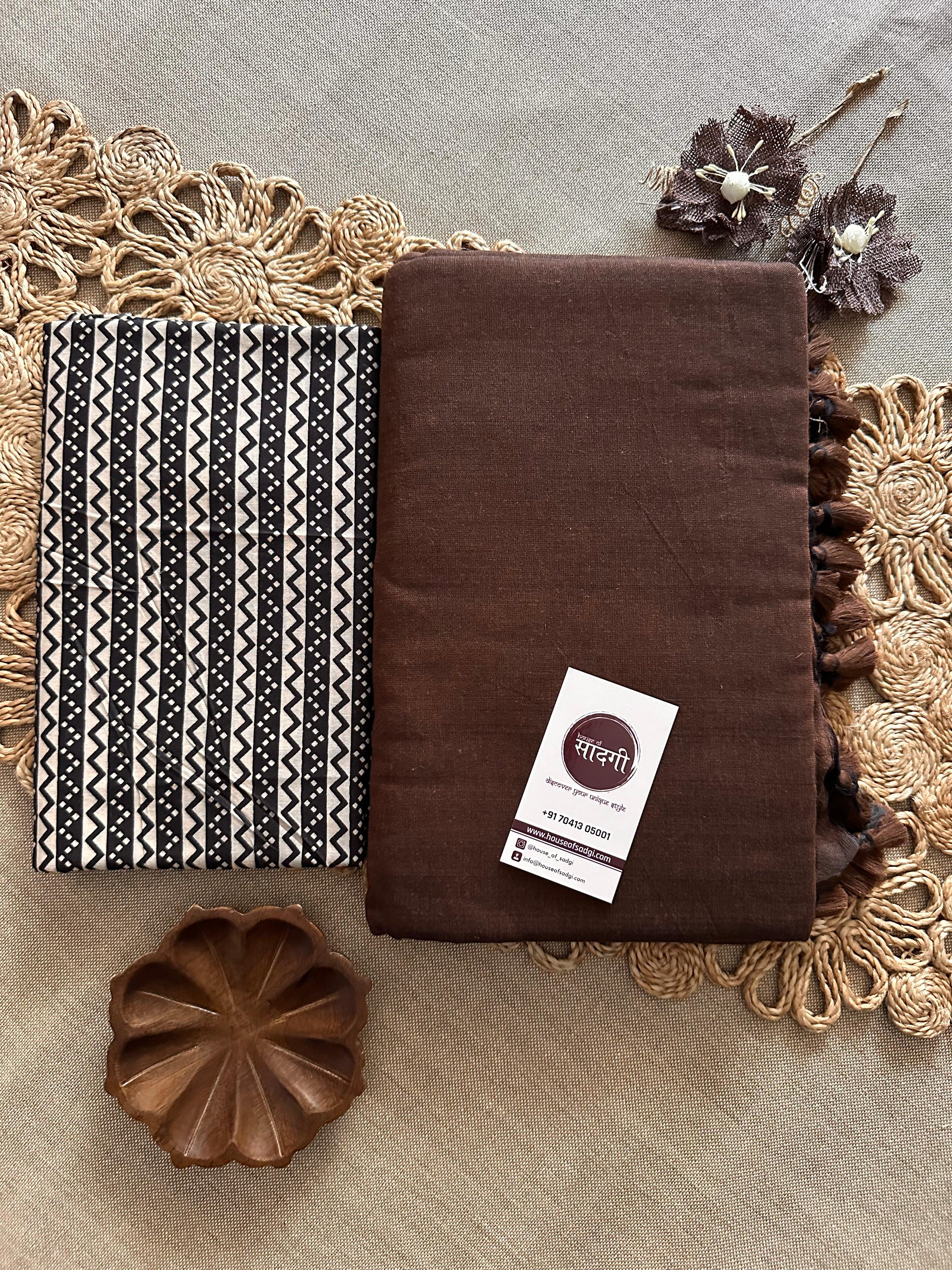 Brown Handloom Khadi Cotton Saree With Lining Printed Blouse - House Of Sadgi