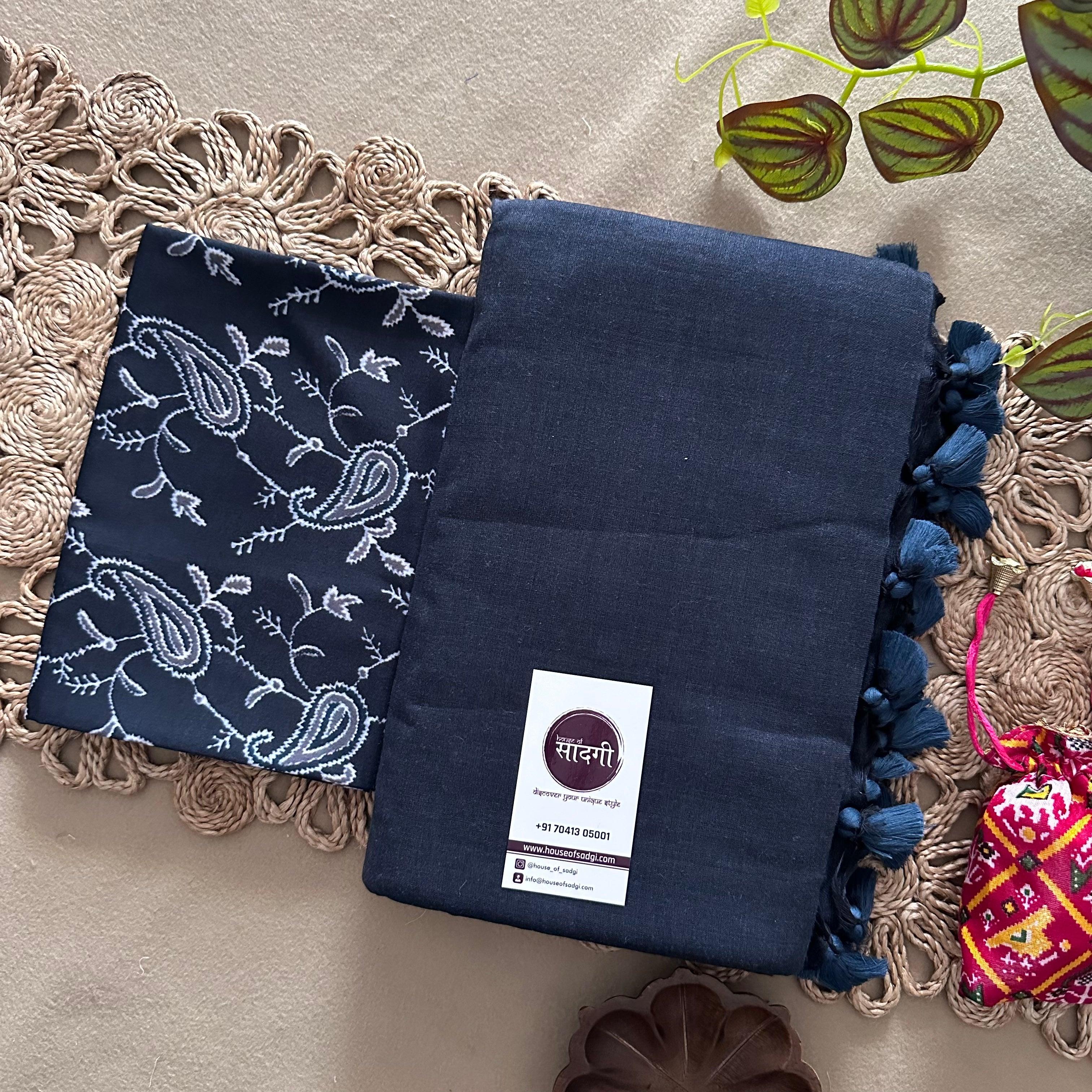 Dark Grey Handloom Khadi Cotton Saree With Mango Printed Blouse - House Of Sadgi