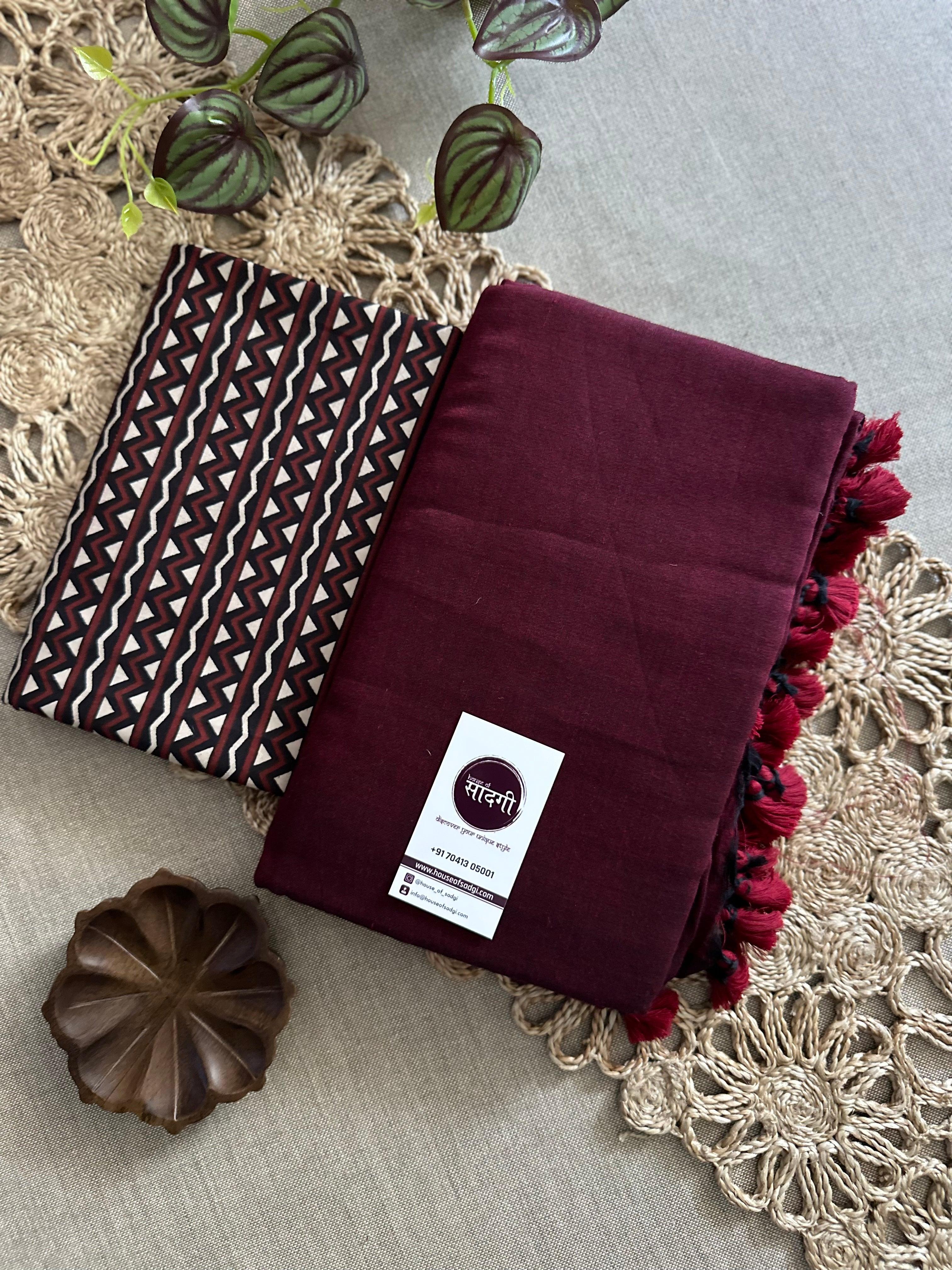 Dark Maroon Handloom Khadi Cotton Saree With Zigzag Printed Blouse - House Of Sadgi