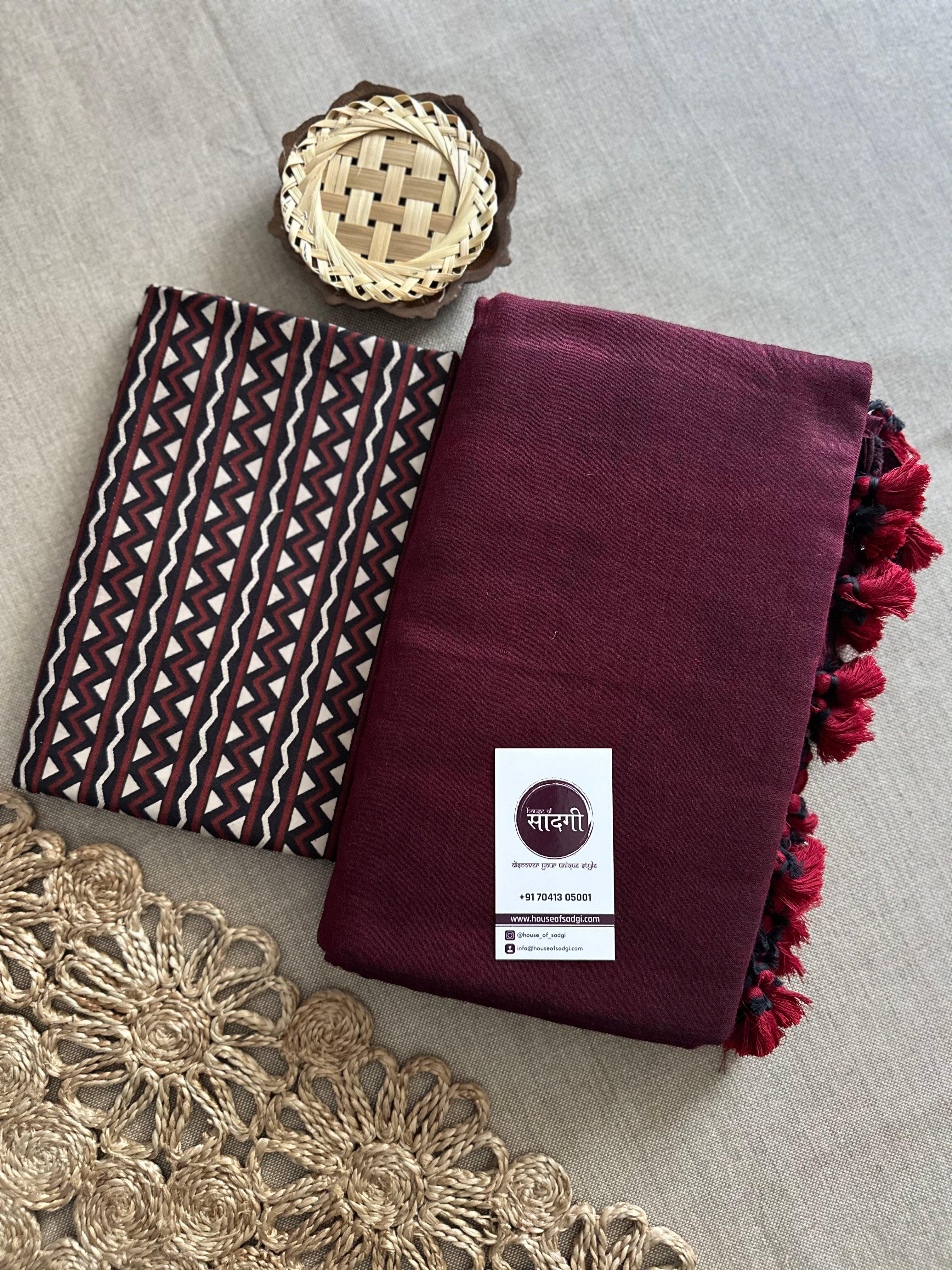 Dark Maroon Handloom Khadi Cotton Saree With Zigzag Printed Blouse - House Of Sadgi