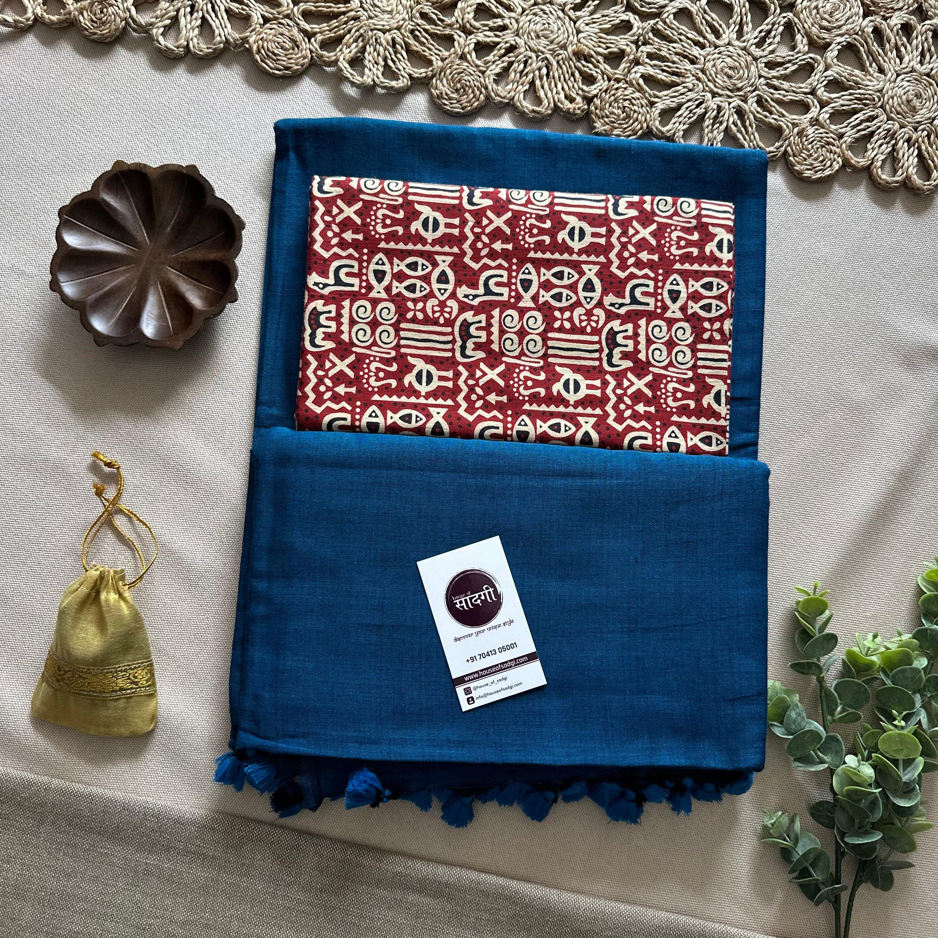 Firoji Handloom Khadi Cotton Saree With Maroon Printed Blouse - House Of Sadgi