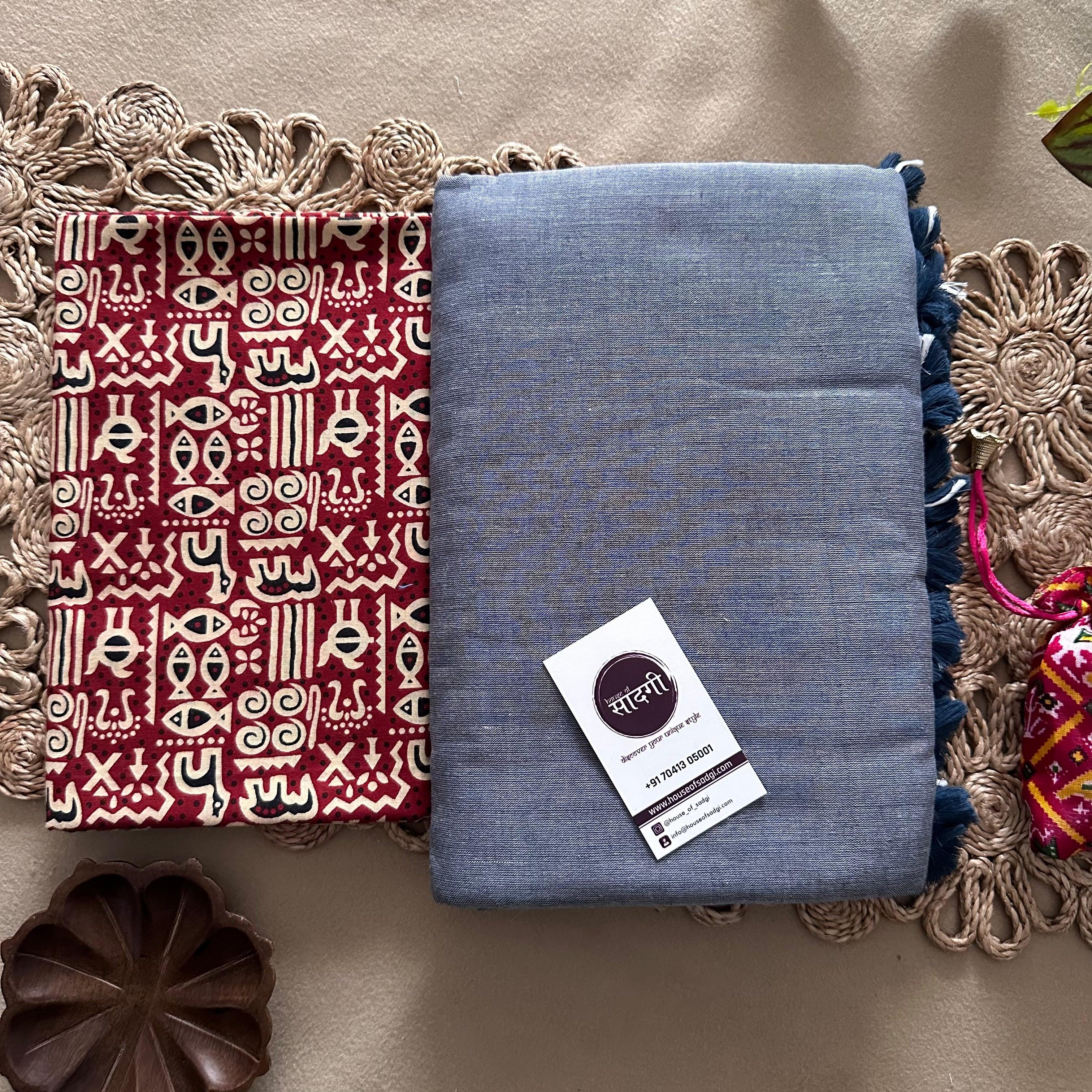 Light Grey Handloom Khadi Cotton Saree With Maroon Printed Blouse - House Of Sadgi